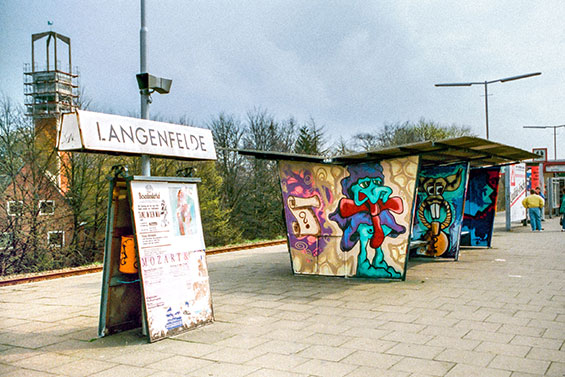 Eine Stadt wird bunt B Base Gewinner eines Graffiti Wettbewerbs der S Bahn von 1989 F Werner Mr.W Skolimowski