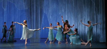 Lloyd Riggins mit dem rekonstruierten Ballett „Napoli“ in Hamburg gefeiert