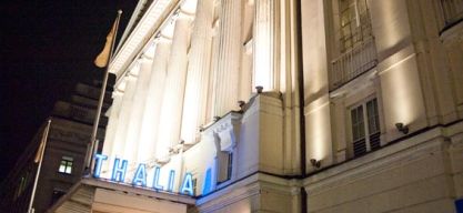Die Liebe stirbt zuletzt. „Orpheus – eine musische Bastardtragödie“ begeistert im Hamburger Thalia Theater