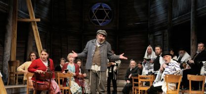 Adriana Altaras inszeniert „Anatevka“ in Osnabrück