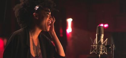„20 Feet from Stardom” – Der Ruhm zum Greifen nah, Fluch oder Traum?
