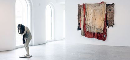 Berlinde De Bruyckere: City of Refuge II – Stadt der Zuflucht